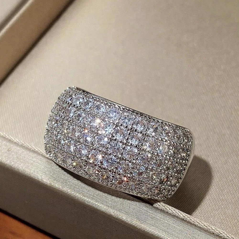 COPY - MONTY BRIDAL WEDDING RING